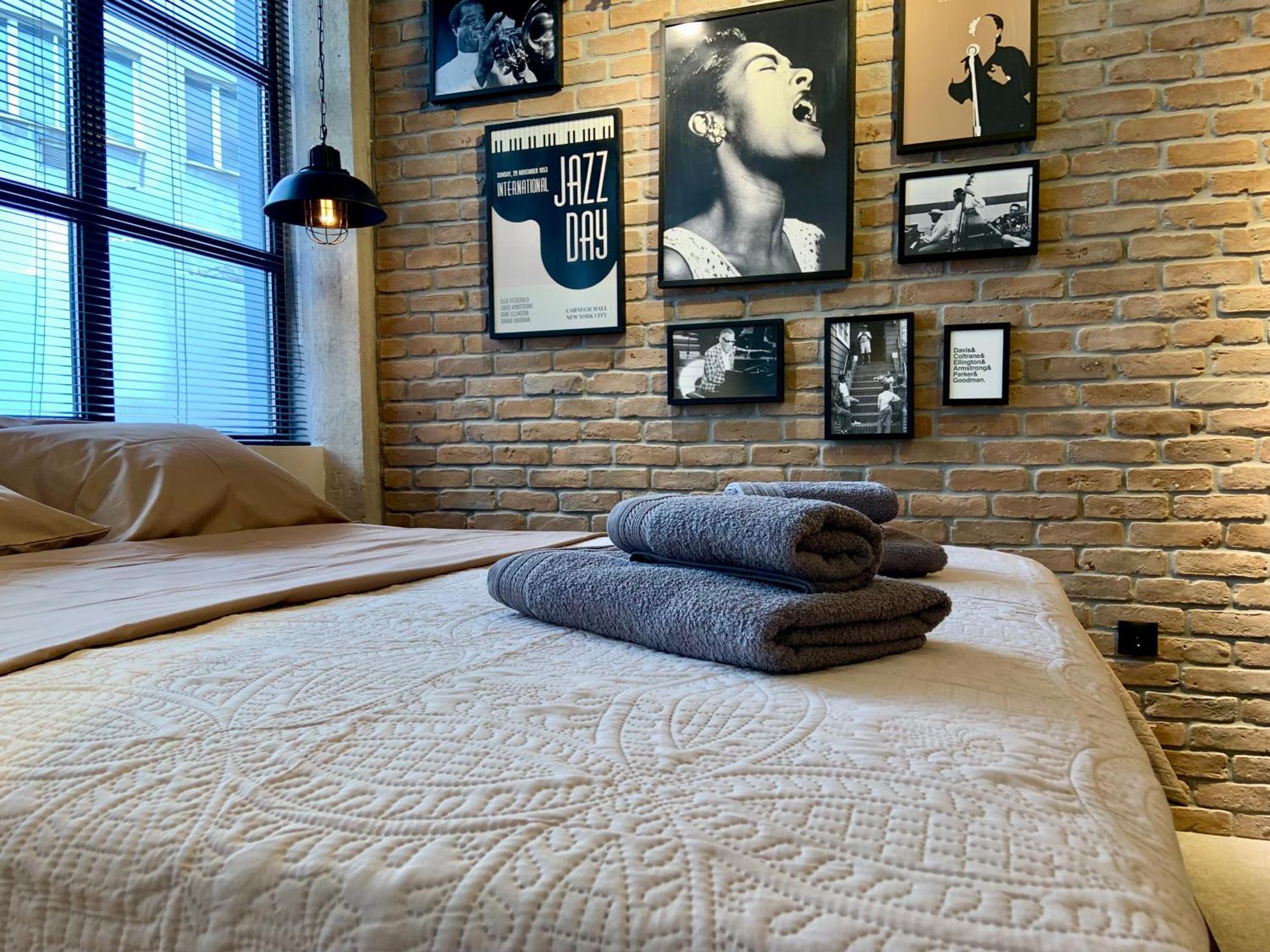 By Citybee Apartment Athens